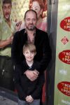Amsterdam 14 april 2019
Premiere van t schaep met de 5 poten in het deLamar theater. Kees Boot met zijn zoon