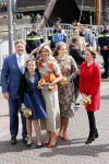 Amersfoort 27 april 2019
Koningsdag in Amersfoort 2019
Koning Willem Alexander met Gezin Koningin Maxima Prinses Amalia Prinses Alexia en Prinses Ariane