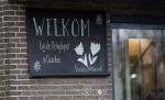 Naarden 4 april 2019
Viola Holt helpt  1 dag per week  in de kringloopwinkel in Naarden.