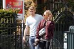 Amsterdam 10 mei 2019
AnneKee Molenaar is de nieuwe vriendin van Matthijs de Ligt. Ze wonen pas samen in hun nieuwe appartement.