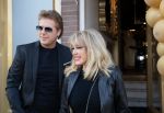 Amsterdam 1 april 2019
Opening the burger Room van Gordon. Patricia Paay met haar man Robert Hinfelaar.