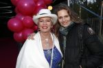 Bloemendaal 13 april 2019
Afscheidsfeest voor Hans Klok die naar Las Vegas gaat verhuizen. Ria Valk kwam met haar dochter