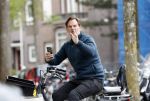 Amsterdam 7 mei 2019
Ronald de Boer met telefoon op de fiets