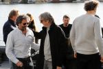 Amsterdam 9 mei 2019
Surpisefeestje voor Ruud de Wild georganiseerd door zijn ex vrouw Aafke.
Olcay Gulsen is eer natuurlijk bij. ze gingen varen met boot op grachten Amsterdam.