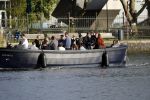 Amsterdam 9 mei 2019
Surpisefeestje voor Ruud de Wild georganiseerd door zijn ex vrouw Aafke.
Olcay Gulsen is eer natuurlijk bij. ze gingen varen met boot op grachten Amsterdam.