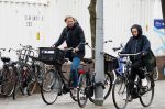 Amsterdam 2 april 2019
Sophie Hilbrand op de fiets in Amsterdam zuid.