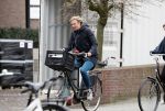 Amsterdam 2 april 2019
Sophie Hilbrand op de fiets in Amsterdam zuid.