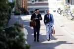 Amsterdam 1 april 2019
Thierry Baudet met â€¦. op straat in Amsterdam.