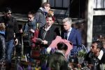 Amsterdam 1 april 2019
Thierry Baudet met â€¦. op straat in Amsterdam.