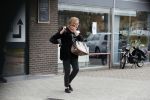 Naarden 4 april 2019
Viola Holt helpt  1 dag per week  in de kringloopwinkel in Naarden.
