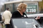 Naarden 4 april 2019
Viola Holt helpt  1 dag per week  in de kringloopwinkel in Naarden.