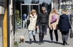 Amsterdam 11 april 2019
Wendy v Dijk met haar man Erland Galjaard en hun hondje in Amsterdam zuid.