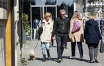 Amsterdam 11 april 2019
Wendy v Dijk met haar man Erland Galjaard en hun hondje in Amsterdam zuid.