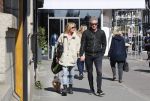 Amsterdam 11 april 2019
Wendy v Dijk met haar man Erland Galjaard en hun hondje in Amsterdam zuid.