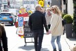 Amsterdam 11 april 2019
Wendy v Dijk met haar man Erland Galjaard en hun hondje in Amsterdam zuid.