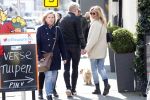 Amsterdam 11 april 2019
Wendy v Dijk met haar man Erland Galjaard en hun hondje in Amsterdam zuid.