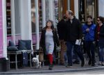 Amsterdam 1 april 2019
Yvonne Kroonenberg wandelen met haar hondje op de utrechtsestraat.
