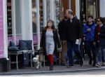 Amsterdam 1 april 2019
Yvonne Kroonenberg wandelen met haar hondje op de utrechtsestraat.