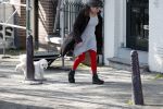 Amsterdam 1 april 2019
Yvonne Kroonenberg wandelen met haar hondje op de utrechtsestraat.