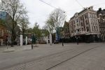 Amsterdam 26 april 2020
Amsterdam is uitgestorven in corona tijd. Bij het paleis op de Dam het Rijksmuseum de grachten de leidsestraat Leidseplein Rembrandtplein etc lopen bijna geen mensen.