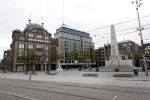 Amsterdam 26 april 2020
Amsterdam is uitgestorven in corona tijd. Bij het paleis op de Dam het Rijksmuseum de grachten de leidsestraat Leidseplein Rembrandtplein etc lopen bijna geen mensen.