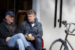 Amsterdam 24 april 2020
Boris Dittrich en zijn partner Jehoshua Rozenman srinken op straat een koffietje .