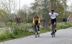 Abcoude 18 april 2020
Dylan Groenewegen , de snelste wielrenner ter wereld aan het trainen in Abcoude .