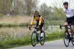 Abcoude 18 april 2020
Dylan Groenewegen , de snelste wielrenner ter wereld aan het trainen in Abcoude .