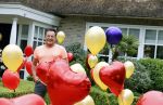 Aalsmeer 29 april 2020
Gerard Joling viert thuis zijn 60e verjaardag.