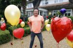 Aalsmeer 29 april 2020
Gerard Joling viert thuis zijn 60e verjaardag.