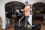 Aalsmeer 29 april 2020
Gerard Joling viert thuis zijn 60e verjaardag.