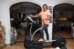 Aalsmeer 29 april 2020
Gerard Joling viert thuis zijn 60e verjaardag.