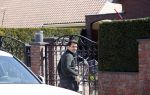 Volendam 24 april 2020
Jan Smit heeft een lintje / koninklijke onderscheiding gekregen.