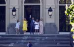 Den Haag 27 april 2020
ivm het corona virus is koningsdag in Maastricht afgelast en vieren Koning Willem Alexander Koningin Maxim en hun dochter prinses Amalia en Ariane de verjaardag van WA op paleis huis ten Bosch.