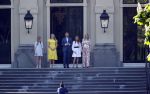 Den Haag 27 april 2020
ivm het corona virus is koningsdag in Maastricht afgelast en vieren Koning Willem Alexander Koningin Maxim en hun dochter prinses Amalia en Ariane de verjaardag van WA op paleis huis ten Bosch.