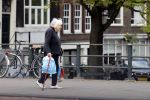 Amsterdam 25 april 2020
Marjan Berk heeft boodschappen gedaan.