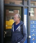 Amsterdam 24 april 2020
acteur Michiel Nooter op straat in Amsterdam
