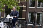 Amsterdam 28 april 2020
Raoul Heertje op de fiets in het centrum van Amsterdam.