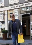 Amsterdam 20 april 2020
Ruud Gullit aan het winkelen bij the society shop .