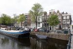 Amsterdam  26 april 2020
Huis van Trijntje Oosterhuis en haar partner Alvin Lewis aan de Amstel