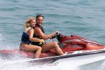 Marbella 31 juli 2001
Gerard Joling en Willeke op de jetski

Peter Smulders bv