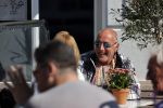 Weesp 12 mei 2021
Alfred v d Heuvel met (een( vriendin op terras in Weesp.