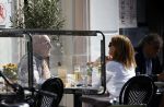 Weesp 12 mei 2021
Alfred v d Heuvel met (een( vriendin op terras in Weesp.