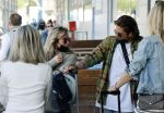 Schiphol en ibiza 23 en 24 april 2021
Andre Hazes gaat voor het eerst op vakantie met zijn nieuwe vriendin Sarah v Soelen . Ook de neef van zijn moeder Andy en zijn vrouw zijn erbij alsmede nog 2 stellen.