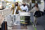 Schiphol en ibiza 23 en 24 april 2021
Andre Hazes gaat voor het eerst op vakantie met zijn nieuwe vriendin Sarah v Soelen . Ook de neef van zijn moeder Andy en zijn vrouw zijn erbij alsmede nog 2 stellen.