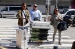 Schiphol en ibiza 23 en 24 april 2021
Andre Hazes gaat voor het eerst op vakantie met zijn nieuwe vriendin Sarah v Soelen . Ook de neef van zijn moeder Andy en zijn vrouw zijn erbij alsmede nog 2 stellen.