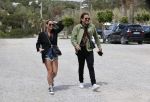 Schiphol en ibiza 23 en 24 april 2021
Andre Hazes gaat voor het eerst op vakantie met zijn nieuwe vriendin Sarah v Soelen . Ook de neef van zijn moeder Andy en zijn vrouw zijn erbij alsmede nog 2 stellen.