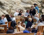 Schiphol en ibiza 23 en 24 april 2021
Andre Hazes gaat voor het eerst op vakantie met zijn nieuwe vriendin Sarah v Soelen . Ook de neef van zijn moeder Andy en zijn vrouw zijn erbij alsmede nog 2 stellen.