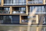 Rotterdam 7 mei 2021
Andre Hazes en zijn vriendin Sarah v Soelen hebben samen een appartement gekocht in dit prachtige complex aan het water . Het ligt dicht bij het huis waar Monique en Kleine andre wonen en dichtbij het huis van sarah haar ouders.