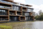 Rotterdam 7 mei 2021
Andre Hazes en zijn vriendin Sarah v Soelen hebben samen een appartement gekocht in dit prachtige complex aan het water . Het ligt dicht bij het huis waar Monique en Kleine andre wonen en dichtbij het huis van sarah haar ouders.